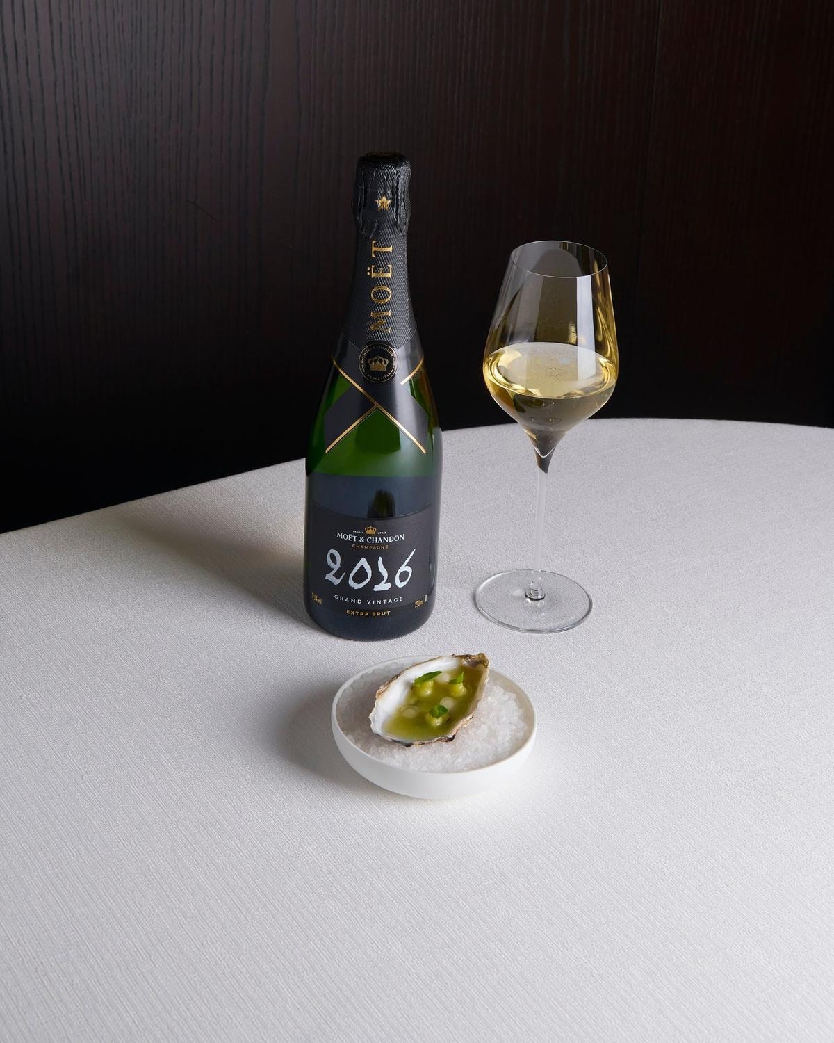 La nuova trilogia di millesimati Moët & Chandon cita Lucrezio, ma è da leggere tutta d’un fiato come un best seller 