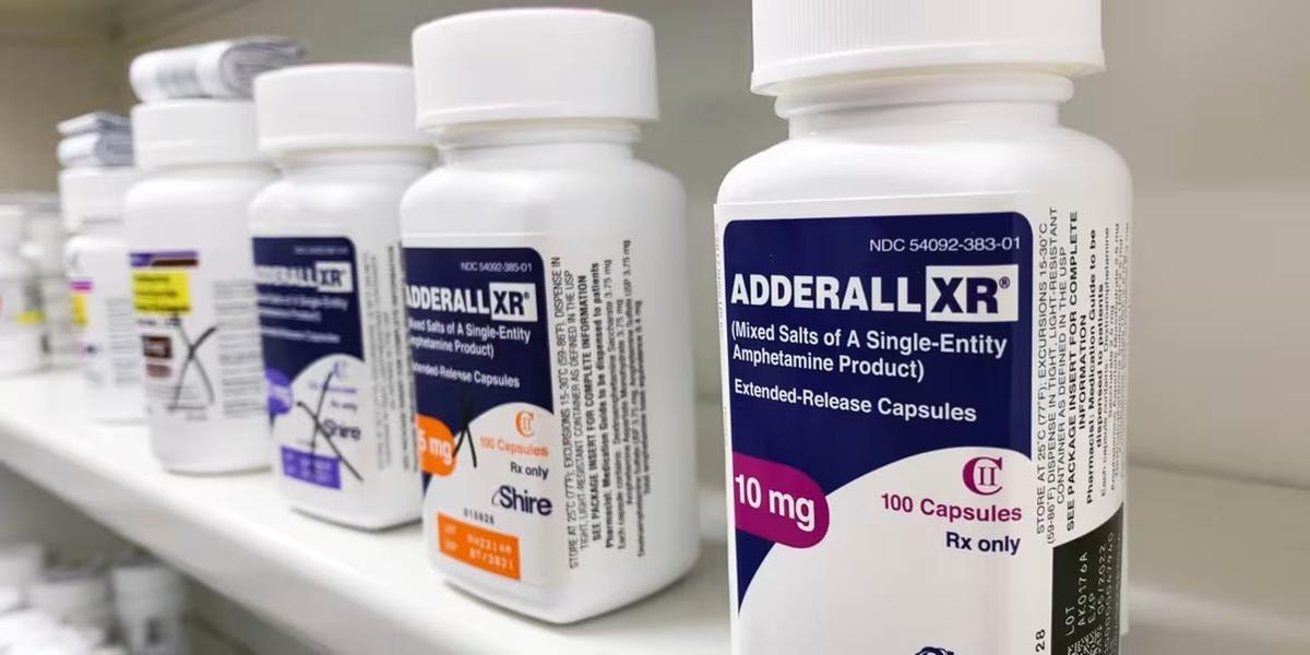 Quei farmaci pericolosi che i giovani banchieri di Wall Street usano per lavorare giorno e notte