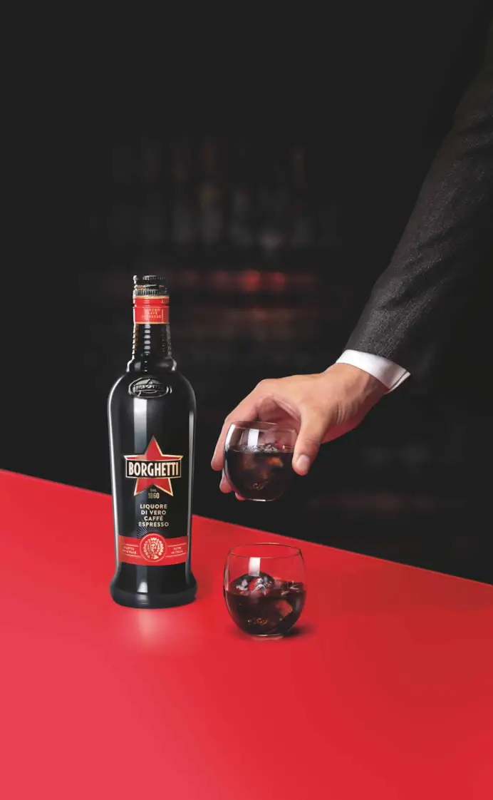 I cinque migliori liquori al caffè, dal più bevuto allo stadio allo specialty coffee più pregiato