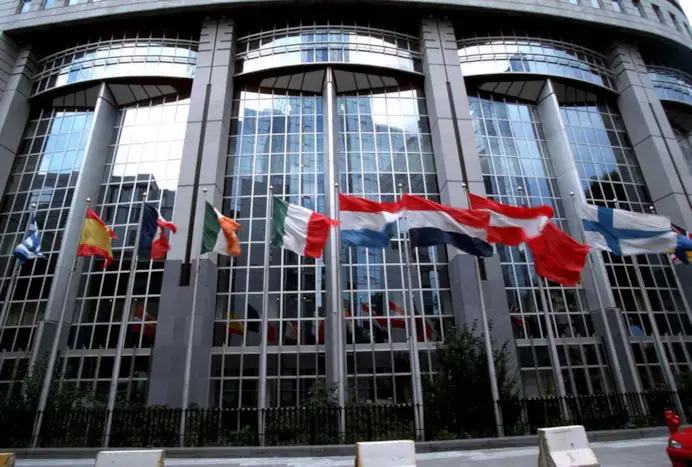 Il Parlamento Europeo (ph Imagoeconomica)