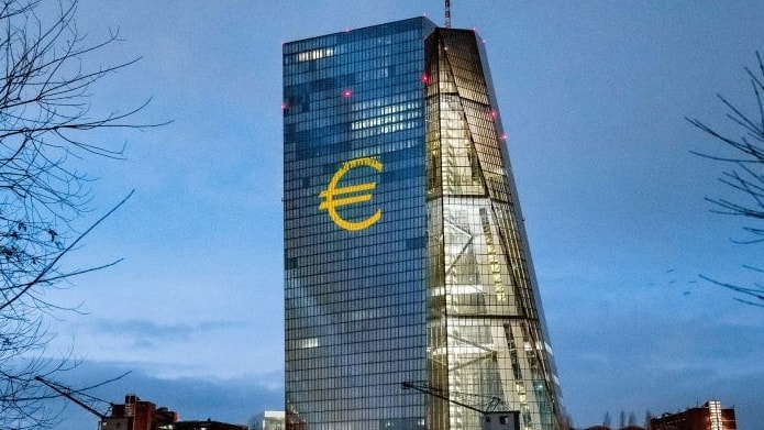 Allarme Bce su Wall Street. Azioni esposte al rischio di correzioni a causa di alte valutazioni e concentrazione del mercato