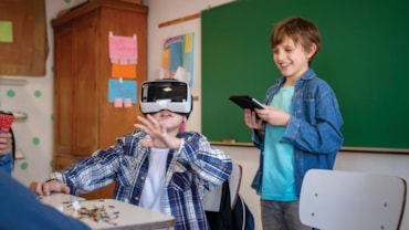 Realtà virtuale e visori entrano in classe