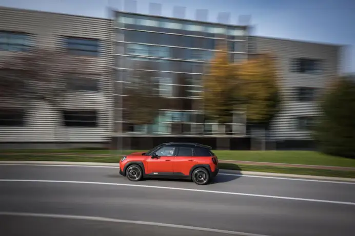 Mini Aceman 2025: il futuro sostenibile del go-kart feeling