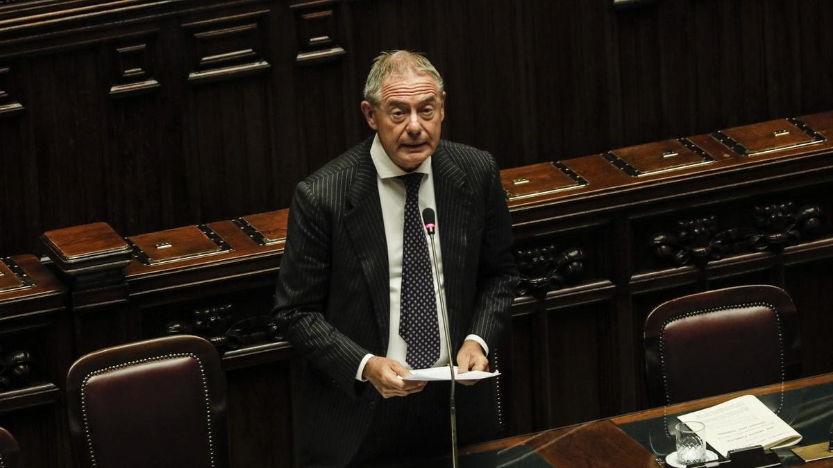 Energia, Adolfo Urso: prezzi sotto controllo ma serve accelerare su idrogeno e nucleare