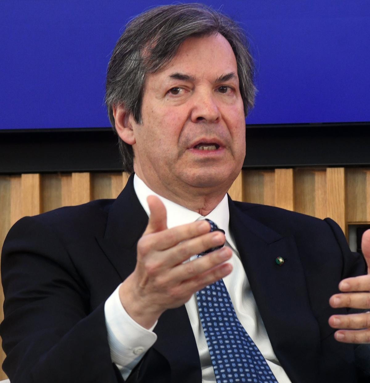 Intesa Sanpaolo, in arrivo la lista per il cda. Gian Maria Gros Pietro  e Carlo Messina verso la conferma. Spunta il nome di Paolo Grandi 