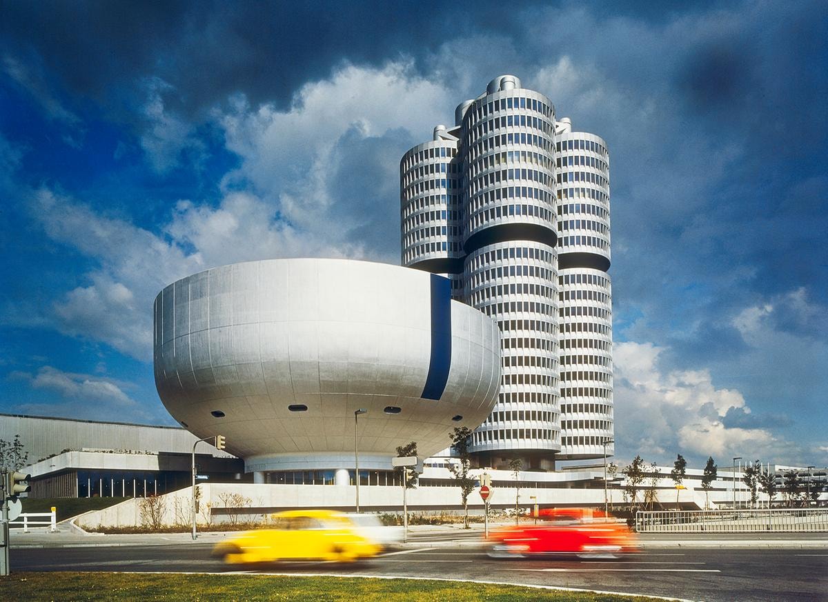 BMW Italia: un 2024 da record tra elettrificazione e leadership nel segmento premium