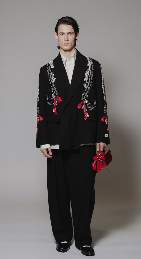 Un look Dhruv Kapoor fall-winter 2025/26 (ph Francesc Ten)