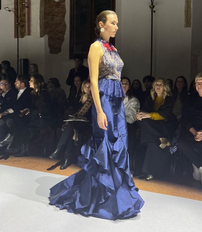 Un look Giusi Munafò couture (ph Giada Cardo)