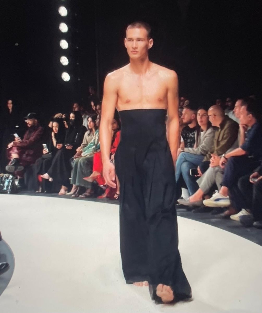 Un look fall-winter 2025/26 di Kml (ph Cnmi official website)