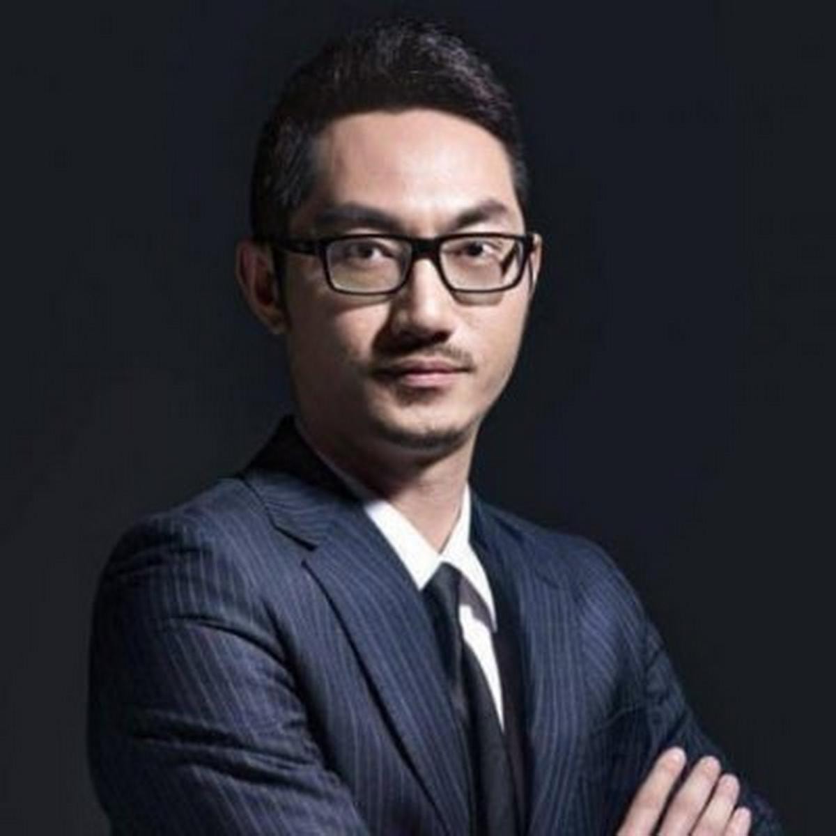 LIANG WENFENG CEO DEEPSEEK