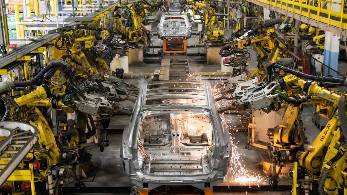 Auto in crisi, arrivano i primi segnali di riscossa: così Stellantis e le altre ripartono (anche in borsa)