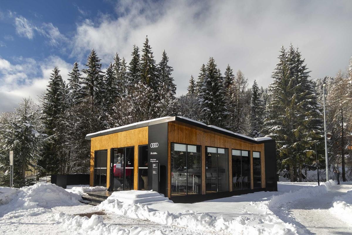 Audi a tutto campo sulle Alpi, per la Coppa del Mondo di sci. Da Cortina a Madonna di Campiglio