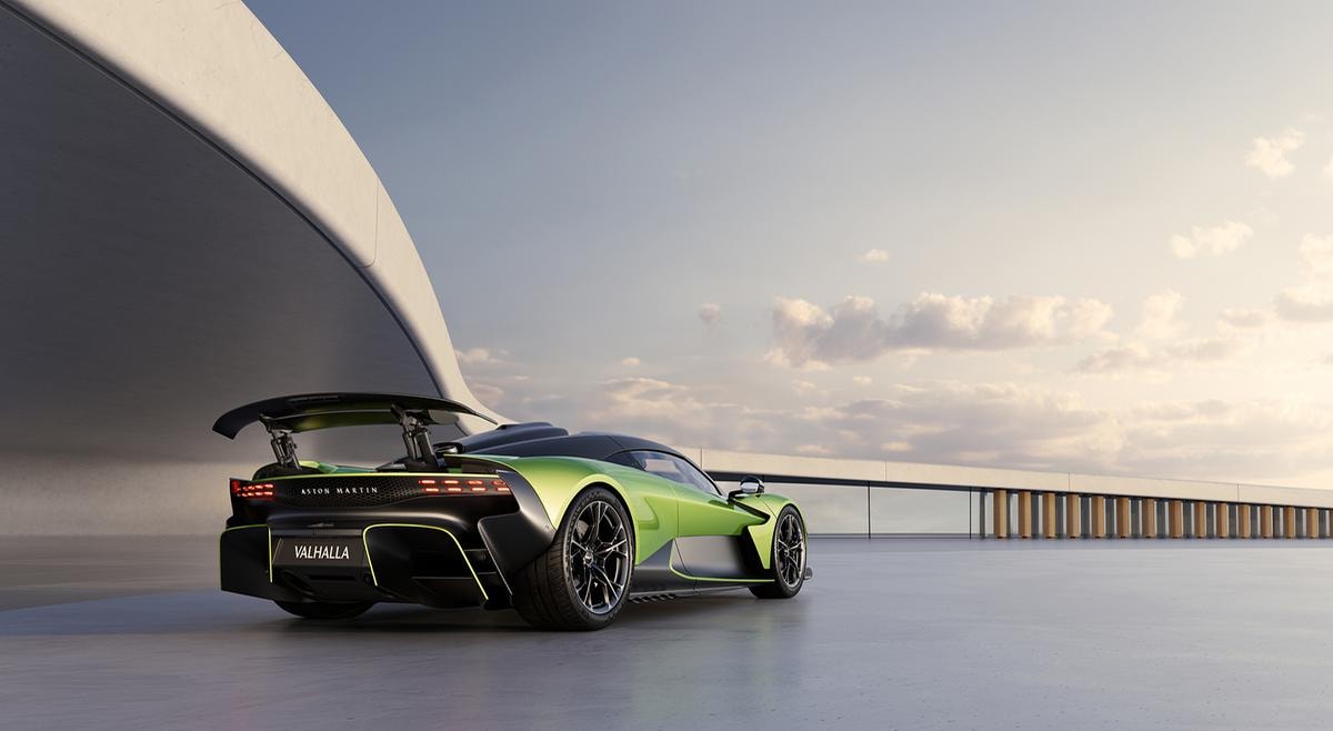 Aston Martin Valhalla vs Lamborghini Temerario vs Mercedes PureSpeed: le tre supercar del momento a confronto