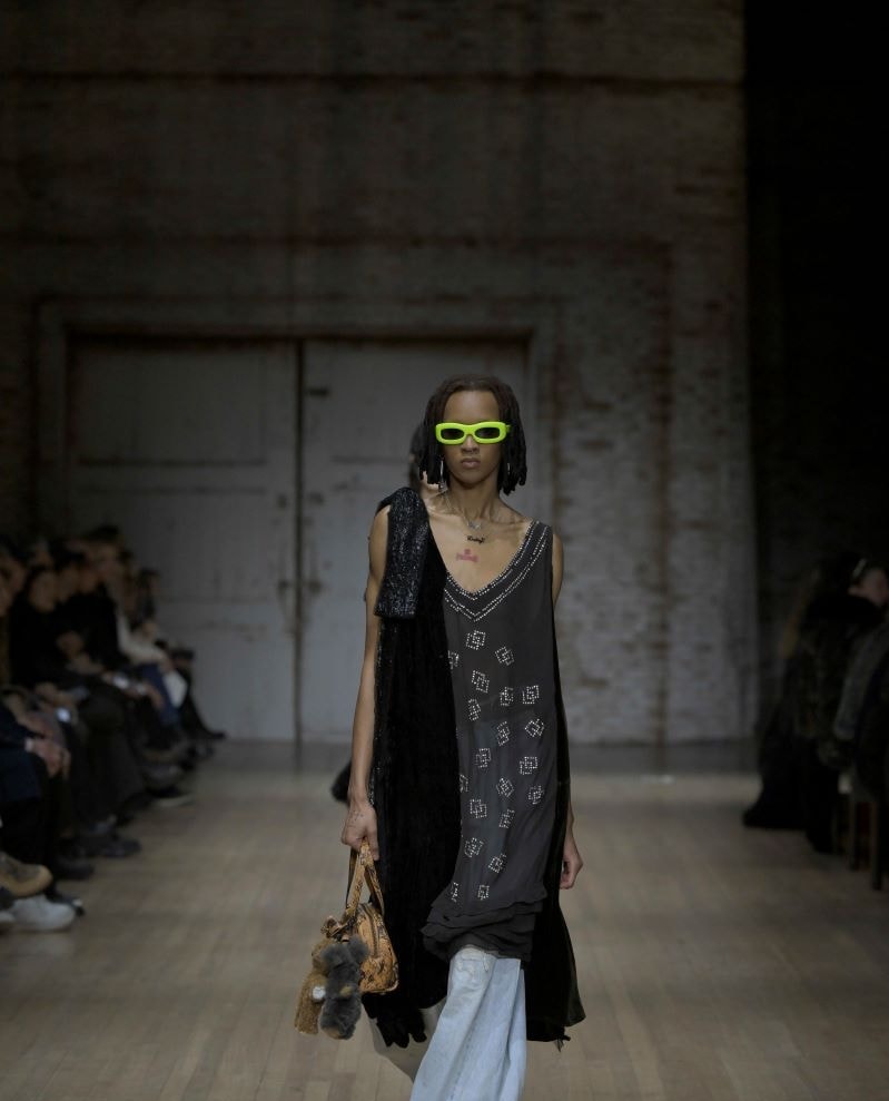 Un look fall-winter 2025/26 di Coach (ph Francesc Ten/MFF)