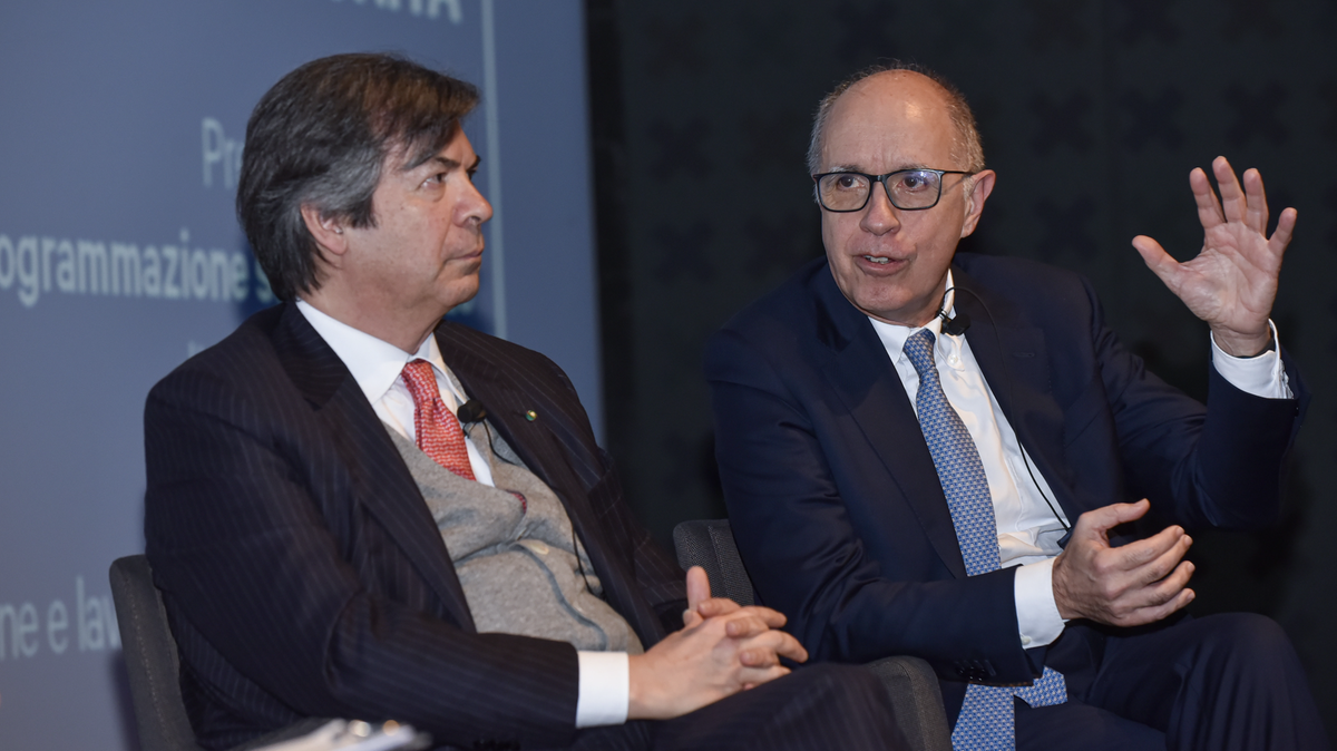 Da sinistra, Carlo Messina e Giovanni Azzone