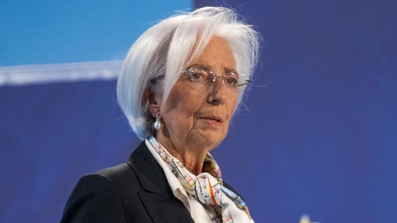 Eurozona, la produzione industriale cala dell’1,1% a dicembre e del 2% su base annua. Cosa implica per la Bce? 