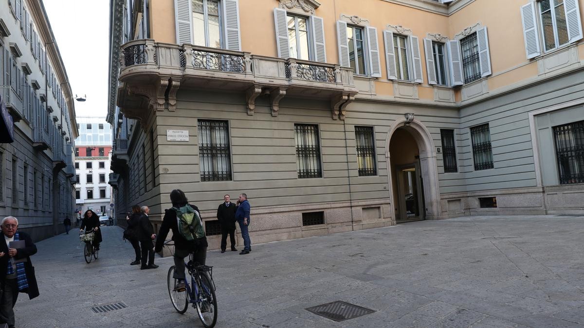 Mediobanca, i soci storici bocciano l’ops di Mps. Federico Falck e Alberto Aspesi entrano nel patto di consultazione