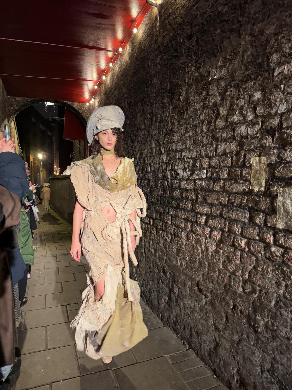 La rivoluzione sostenibile di Paolo Carzana alla London fashion week