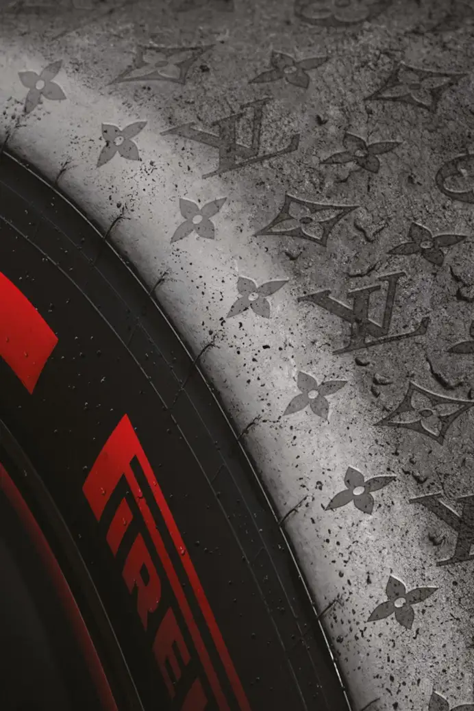 Louis Vuitton diventa partner ufficiale della Formula 1. E la Vittoria viaggia in un baule porta trofeo speciale