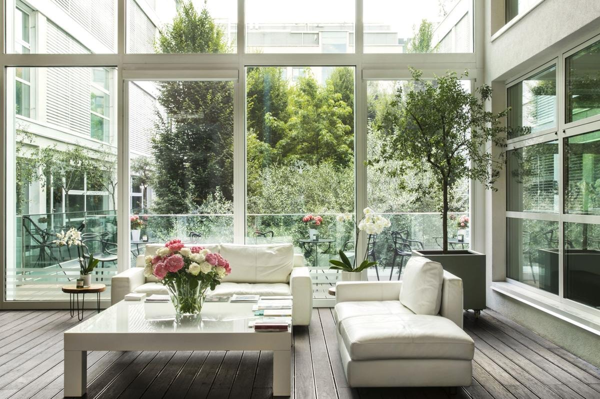 Il Magna Pars di Milano, il primo Hotel à Parfum, inaugura il LabSolue Bar and Roof Terrace. Per un aperitivo diverso