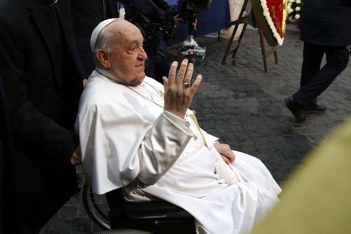PAPA FRANCESCO JORGE MARIO BERGOGLIO