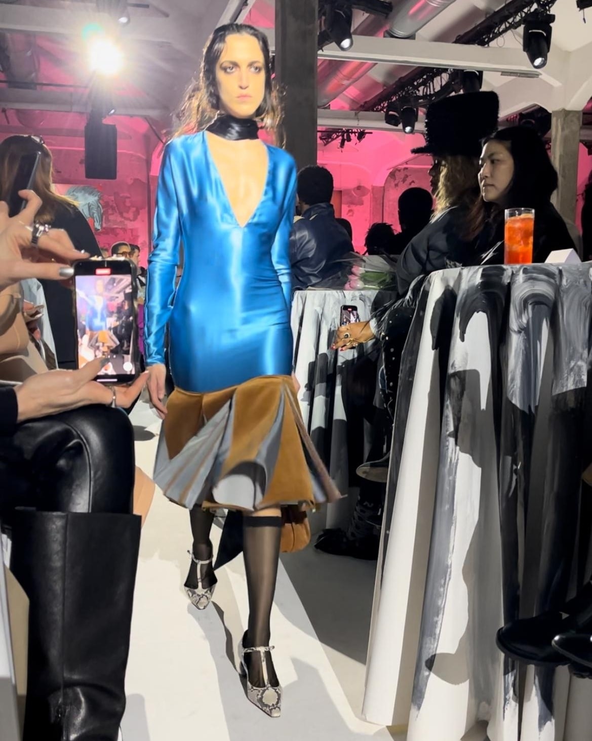 Un look Marni fall-winter 2025/26 (ph Matteo Zhu)