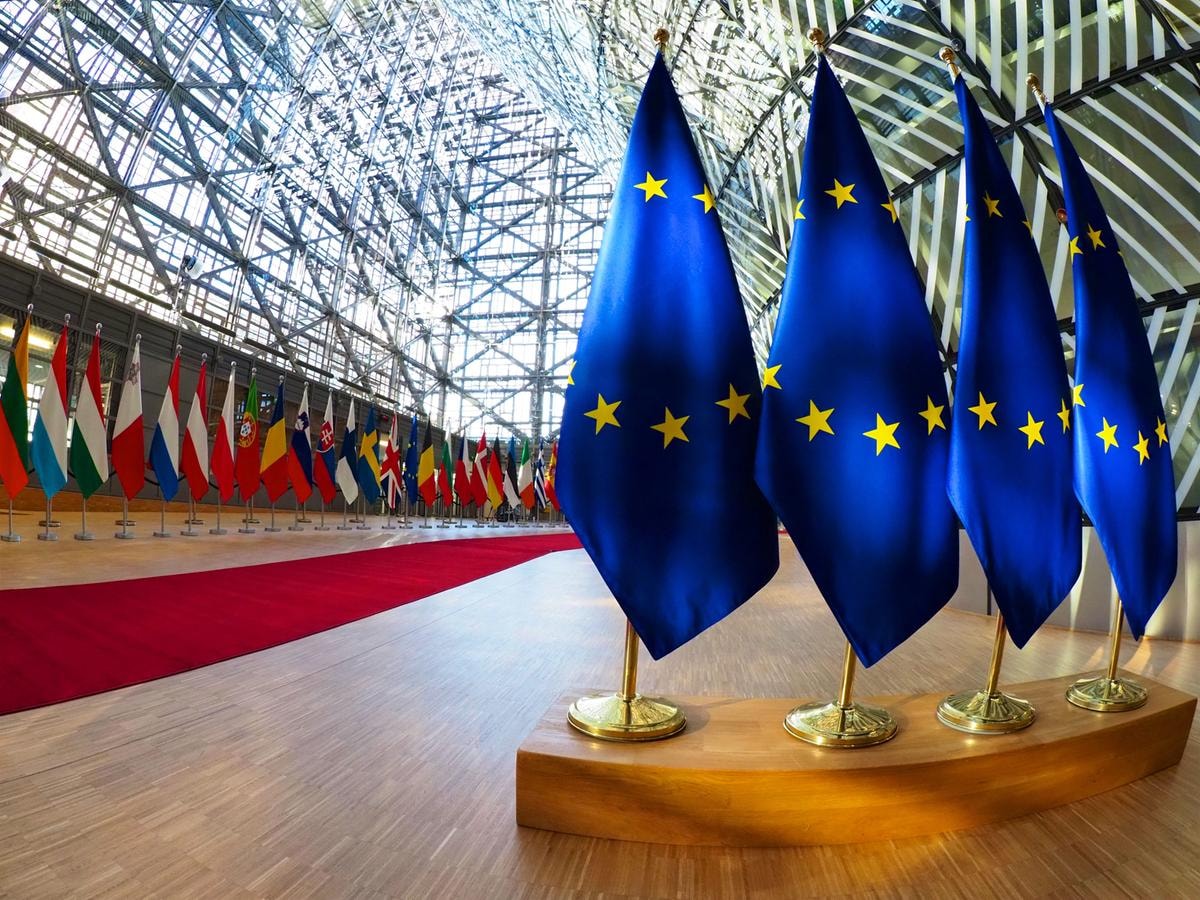 CONSIGLIO EUROPEO UE EU

BANDIERE UNIONE EUROPEA