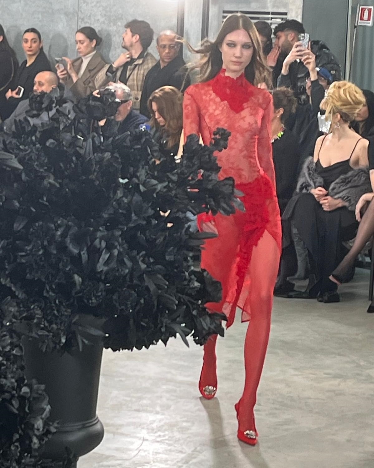 Un look Blumarine fall-winter 2026/26 (ph. Tommaso Palazzi)