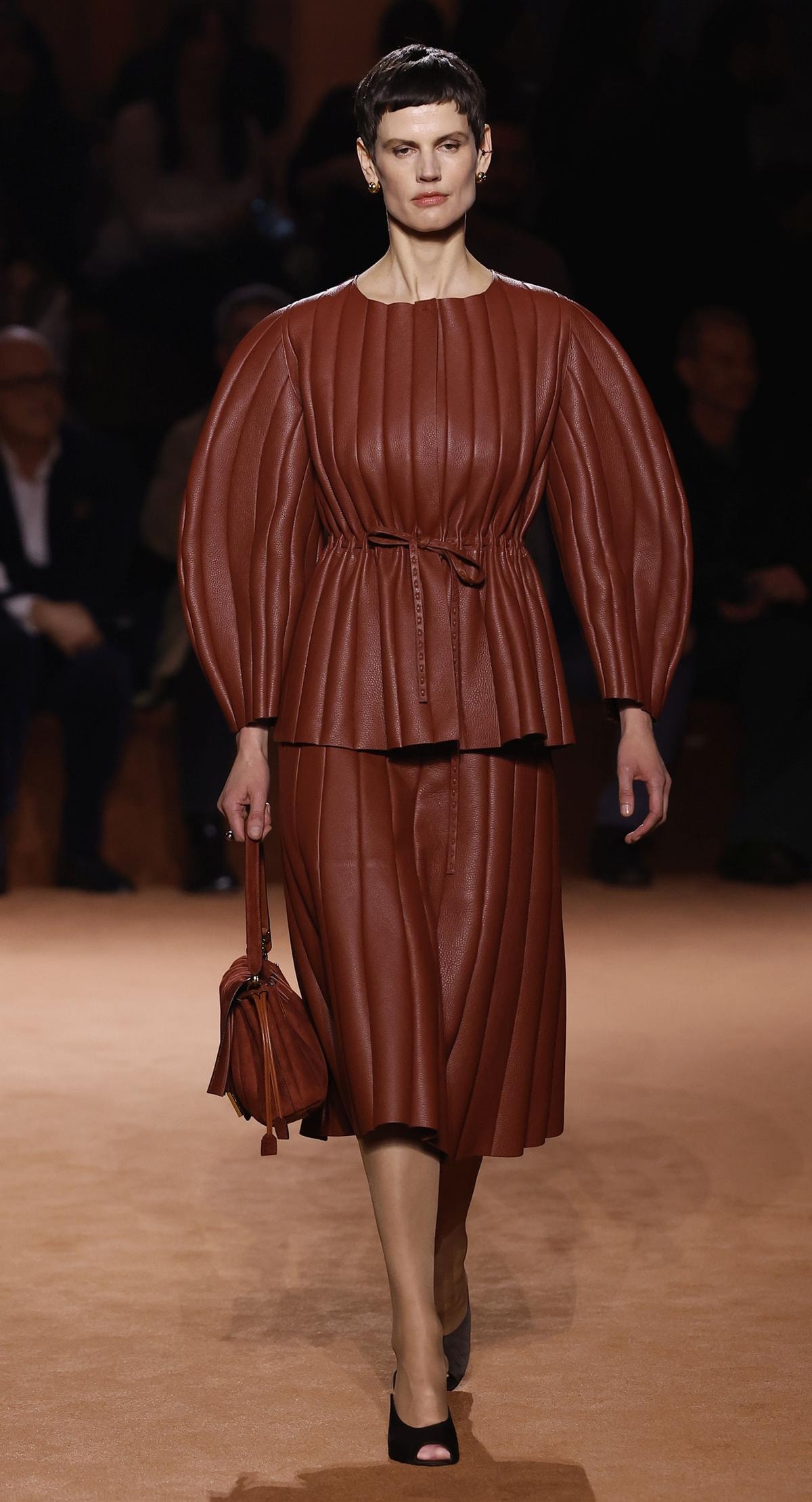 Un look Fendi fall-winter 2025/26 (ph Francesc Ten/MFF)