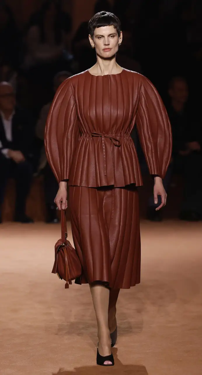 Un look Fendi fall-winter 2025/26 (ph Francesc Ten/MFF)