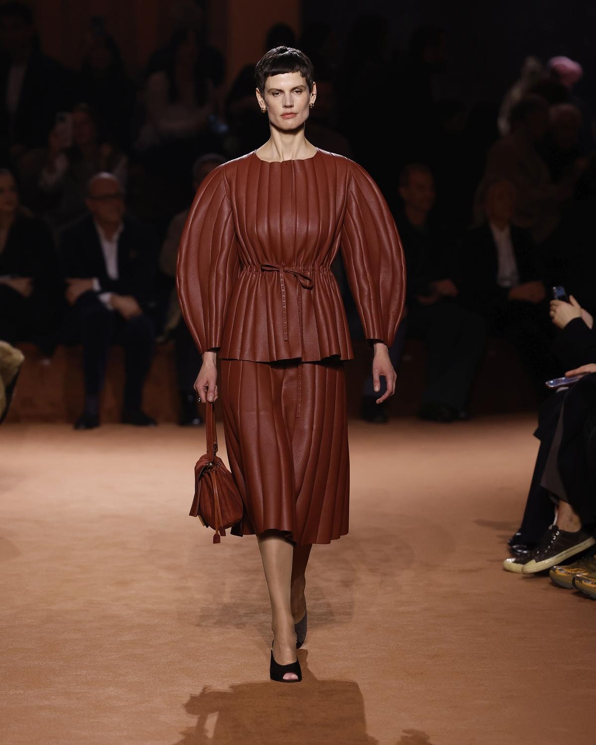 Un look Fendi fall-winter 2025/26 (ph Francesc Ten/MFF)