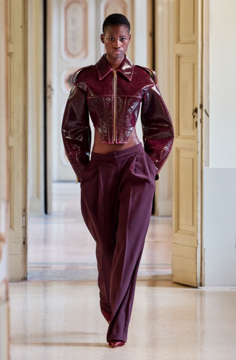 Un look Elisabetta Franchi fall-winter 2025/26 (courtesy Elisabetta Franchi)