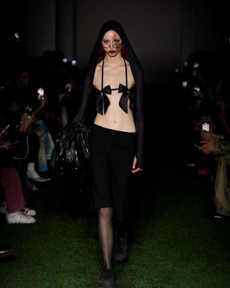 Un look Avavav fall-winter 2025/26 (ph Francesc Ten/MFF)