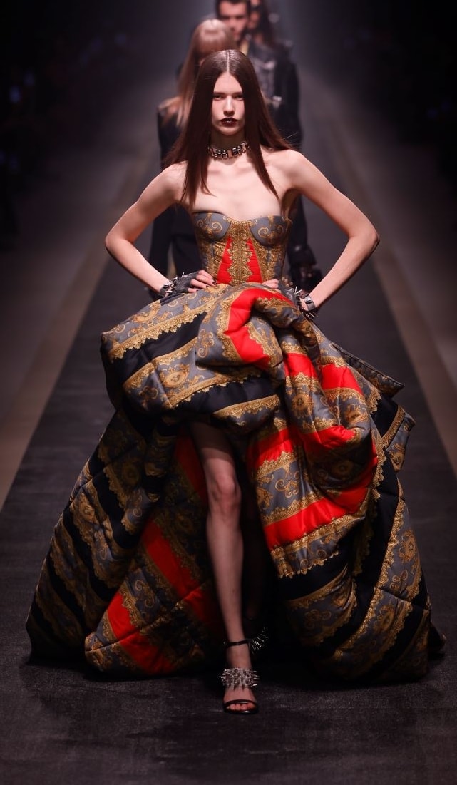 Una proposta Versace fall-winter 2025/26 (ph Francesc Ten)