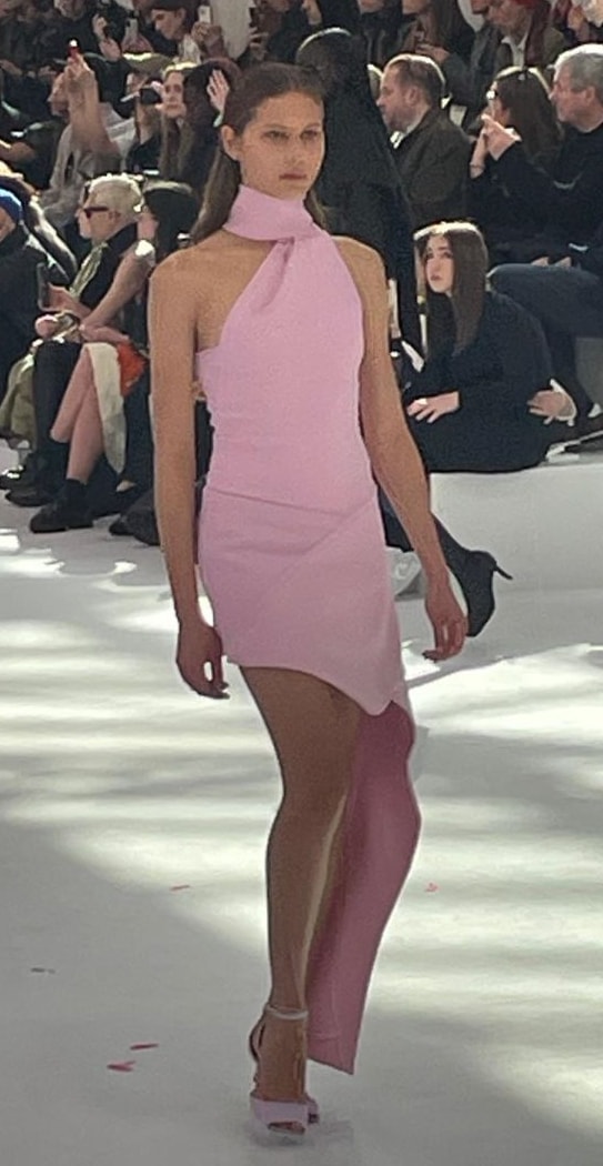 Un look fall-winter 2025/26 di Courrèges (ph Silvia Manzoni)