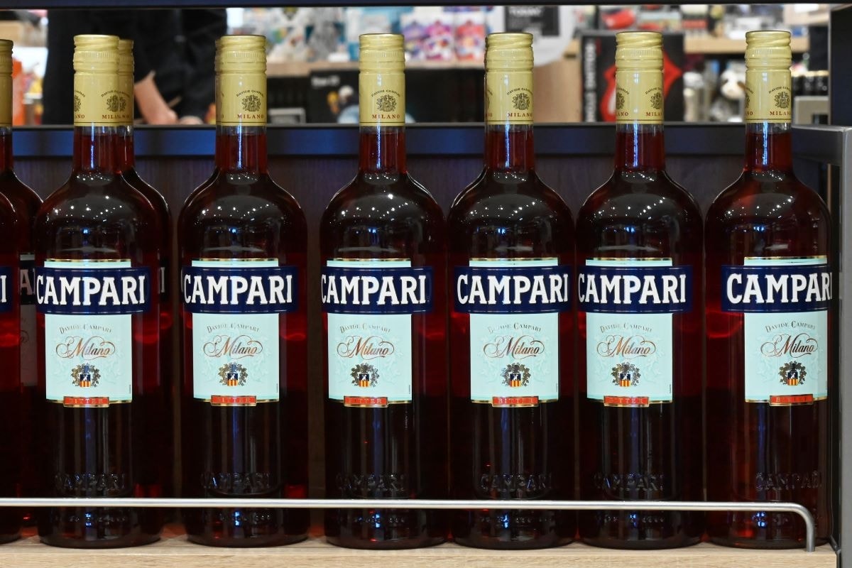 Dazi Usa sugli alcolici, quanto possono crollare gli utili di Campari, Diageo, Pernod e Rémy