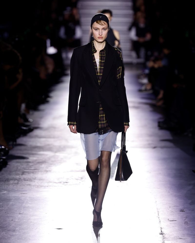 Un look Coperni fall-winter 2025/26 (ph Francesc Ten/MFF)