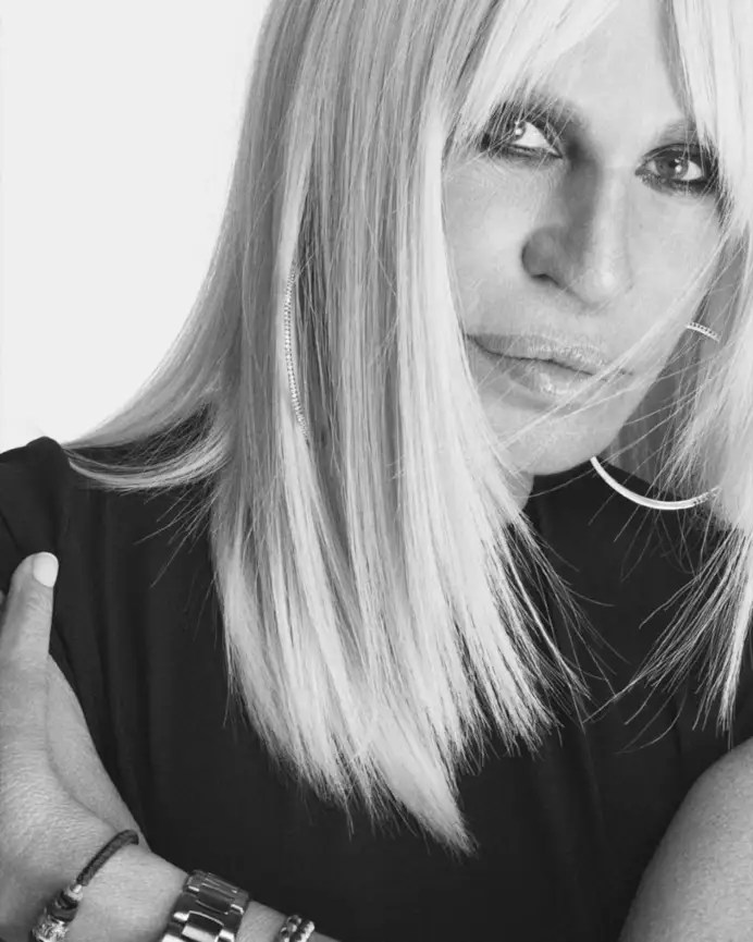 Donatella Versace (ph Mert Alas & Marcus Piggott, courtesy Versace)