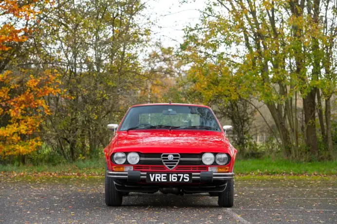 Auto da sogno (ancora) accessibili. Maserati biturbo, Alfa Romeo Alfetta GT e Lancia Beta, le 3 youngtimer da tenere d’occhio
