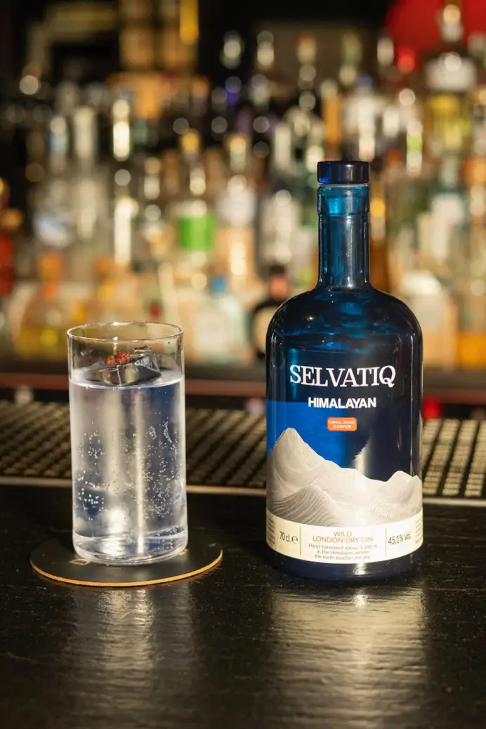 Gin o rum, amaro o grappa? I 7 distillati da regalare al papà (non solo per la sua festa)