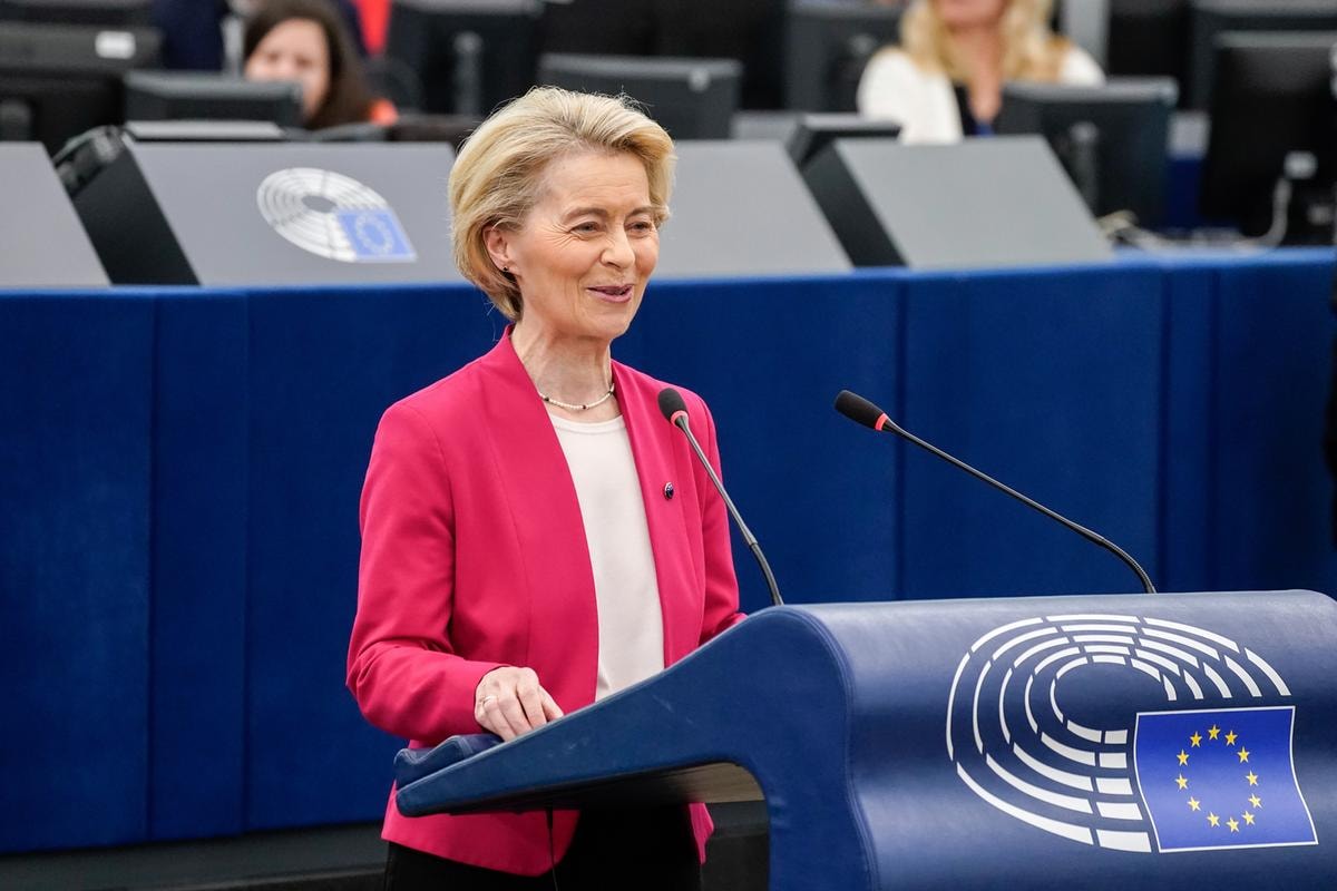 URSULA VON DER LEYEN PRESIDENTE COMMISSIONE EUROPEA