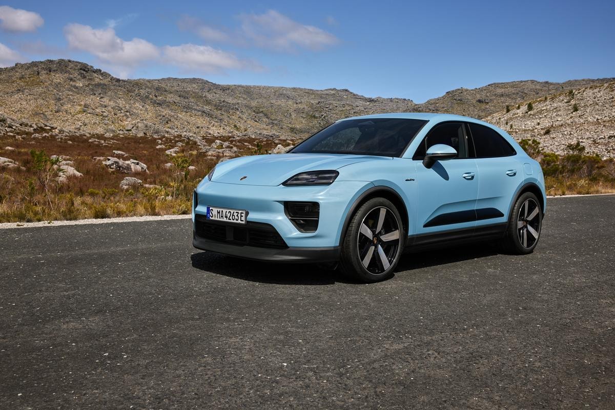 Porsche tra elettrico e termico: il piano segreto della «ricalibrazione»