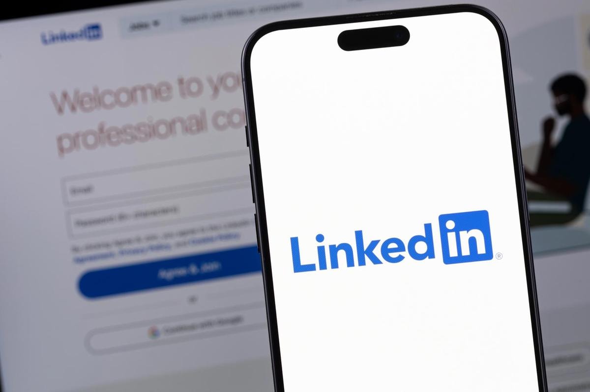 Linkedin, così queste persone sono arrivate al successo e guadagnano grazie al social