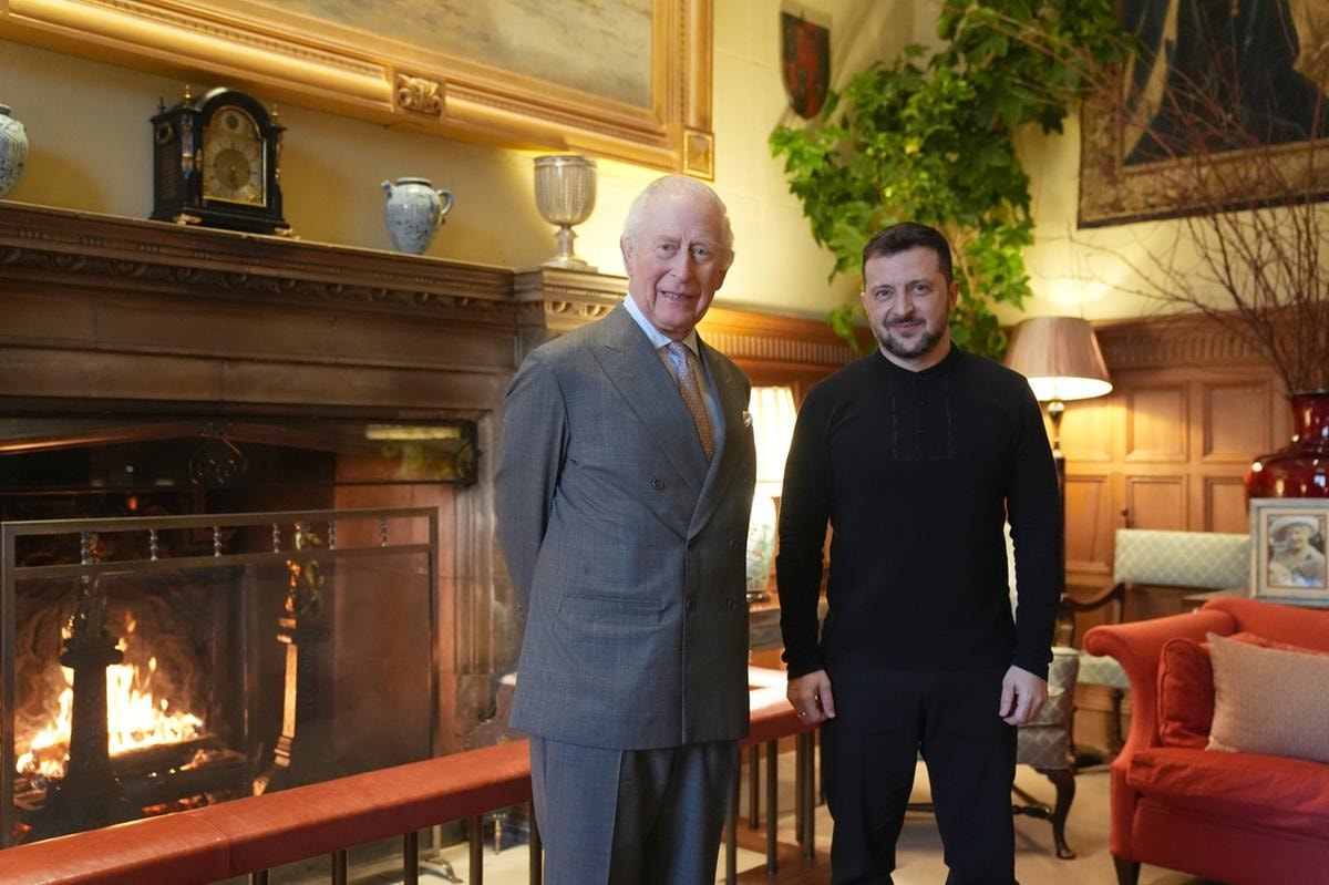 RE CARLO TERZO D'INGHILTERRA VOLODYMYR ZELENSKY PRESIDENTE UCRAINO