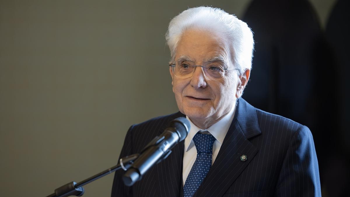 Editoria e intelligenza artificiale, il presidente Sergio Mattarella: i libri un presidio di libertà e cultura