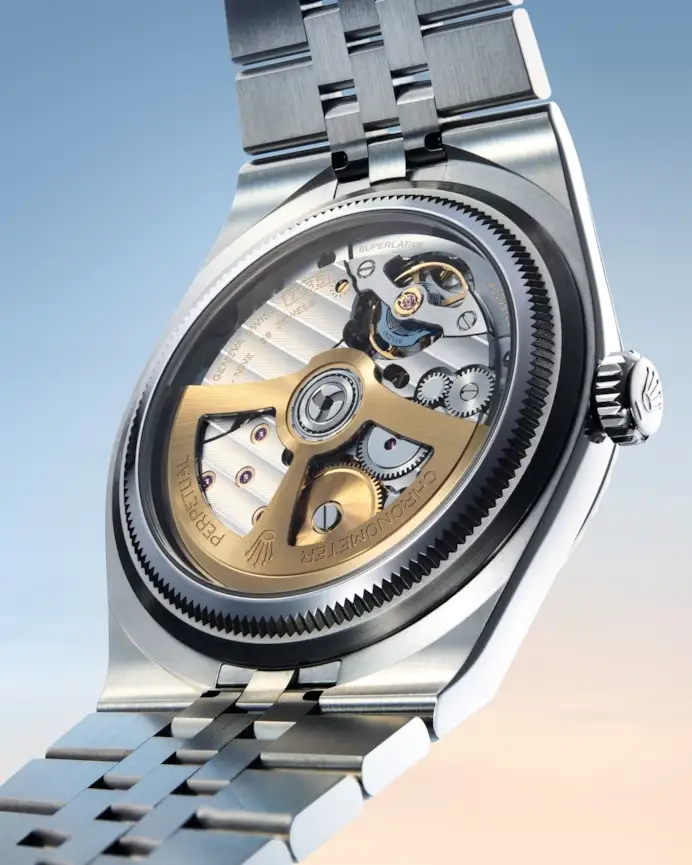 Tutti pazzi per il nuovo Oyster Perpetual Land-Dweller. L’icona di Rolex rinasce