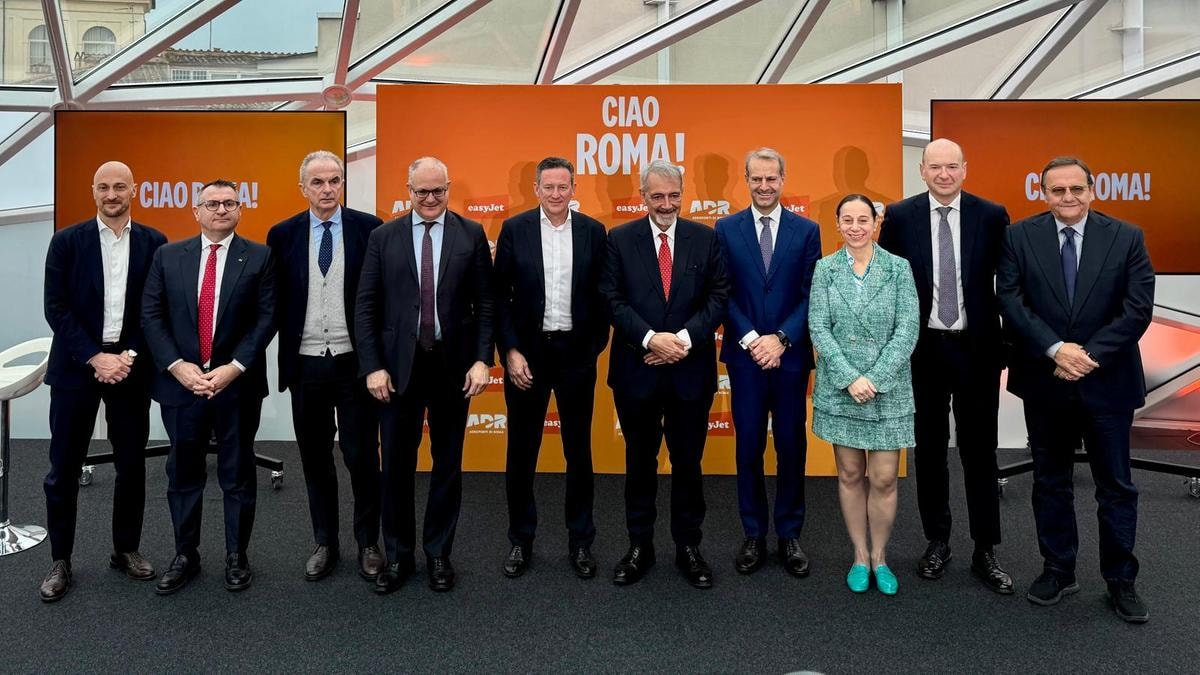 EasyJet punta su Roma Fiumicino per nuova base e rotte. Il ceo Jarvis: rafforzamento presenza in Italia