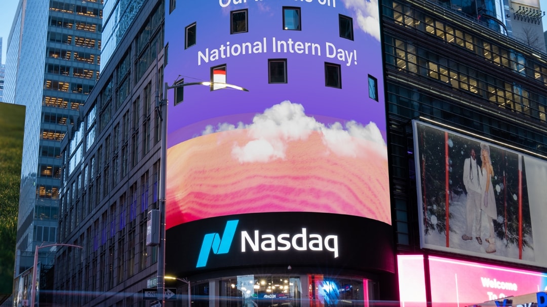 Ubs Am quota due Etf passivi sull’indice Nasdaq