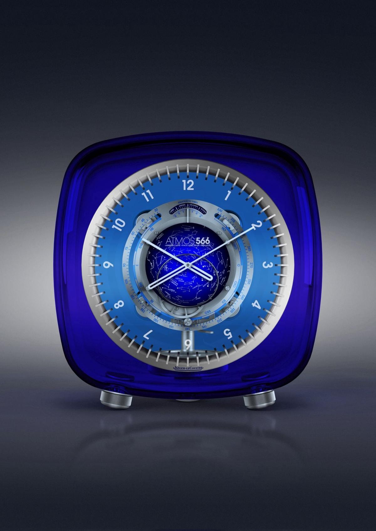 Guarda come pendolo… A Milano, la mostra dedicata ad Atmos, l’orologio simbolo di Jaeger-LeCoultre