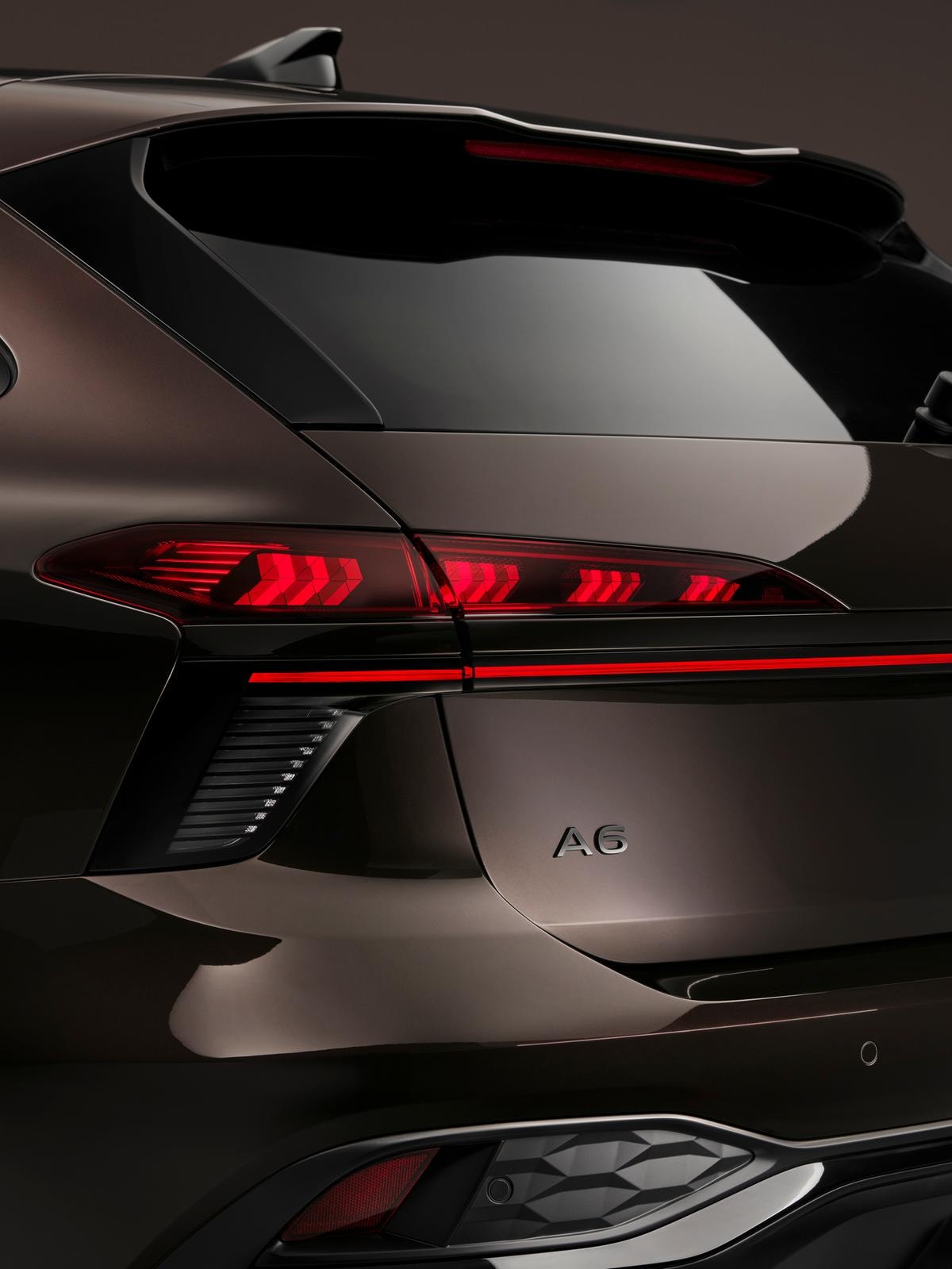 La nuova Audi A6 Avant in anteprima mondiale alla Design Week